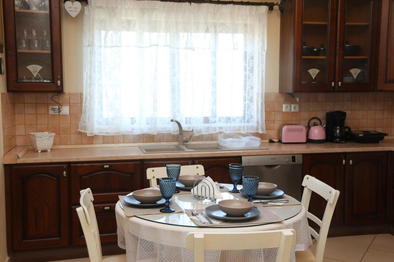 Chrisa'S Beautiful Apartment Chania خانيا المظهر الخارجي الصورة